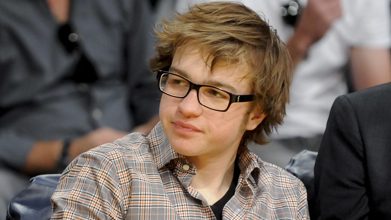 angus t jones