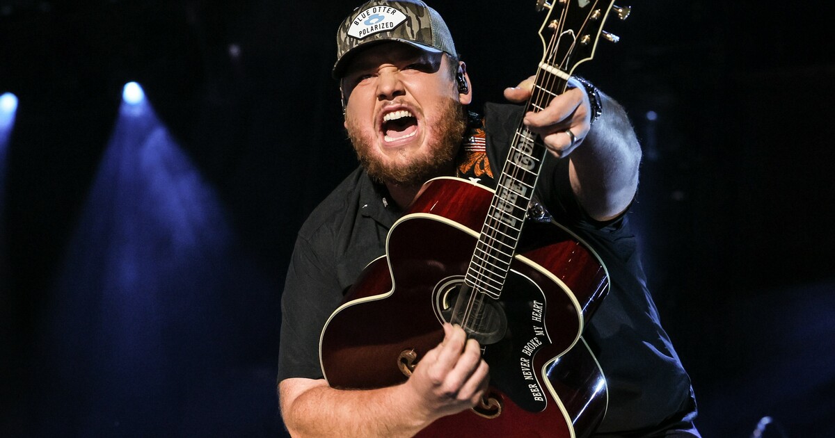 luke combs