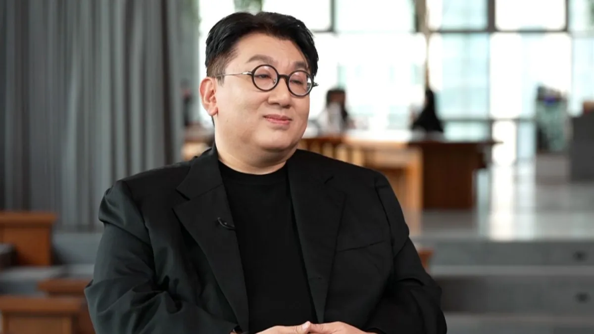 Net Worth of Bang Si-Hyuk