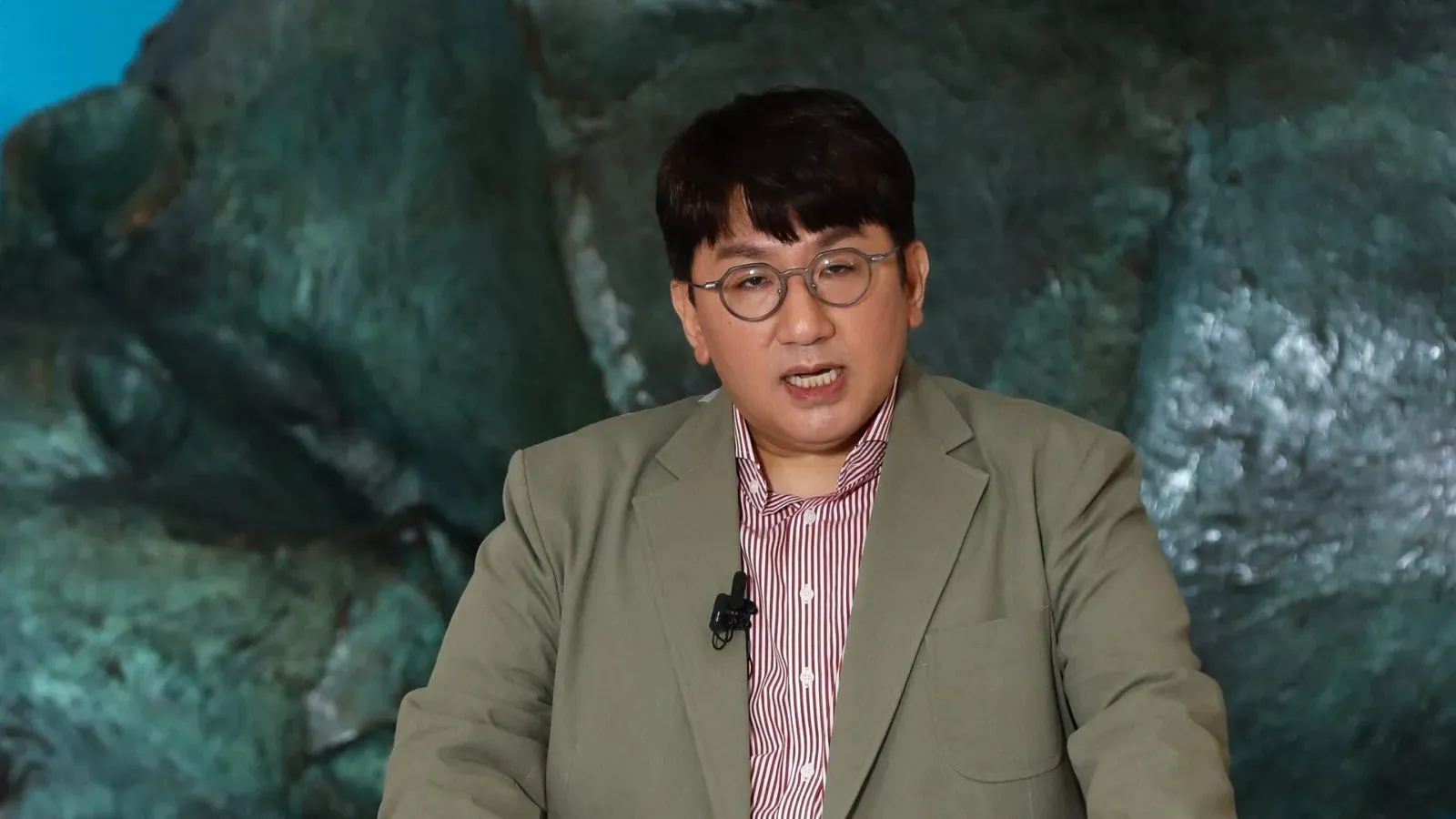 Net Worth of Bang Si-Hyuk